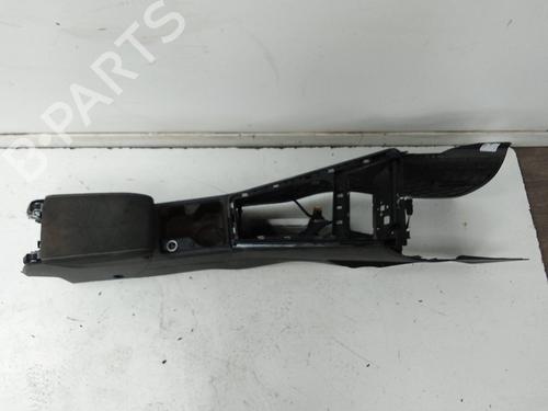 Used Middle console Middle console VW GOLF VIII (CD1, DA1) 2.0 TDI (116 hp) 20143617 20143617