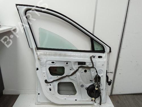 Left front door RENAULT SCÉNIC III (JZ0/1_) 1.2 TCe | BP26593660C2 