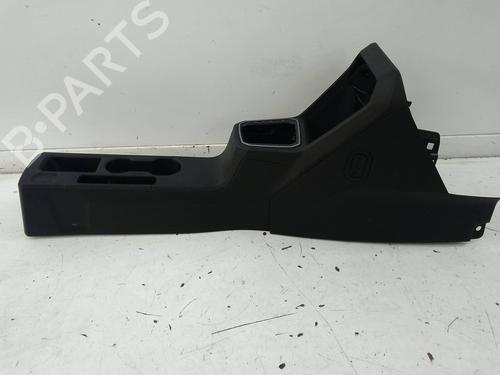 Used Middle console Middle console DACIA SANDERO III 1.0 TCe 90 (91 hp) 18738366 18738366