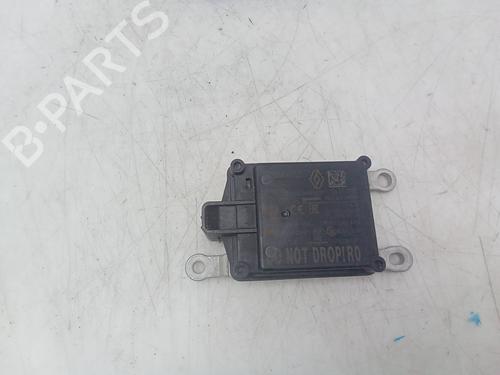 Elektronische module RENAULT CLIO V (B7_) 1.0 TCe 100 (B7MT) (101 hp) 26160693
