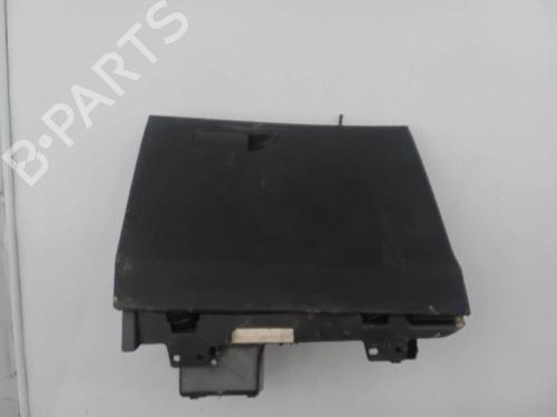 Used Glove box PEUGEOT 3008 II SUV (MC_, MR_, MJ_, M4_) 1.2 THP/ PureTech 130 (MRHNSM, MRHNSU, MRHNSJ, MRHNYW,... (131 hp) 25597109