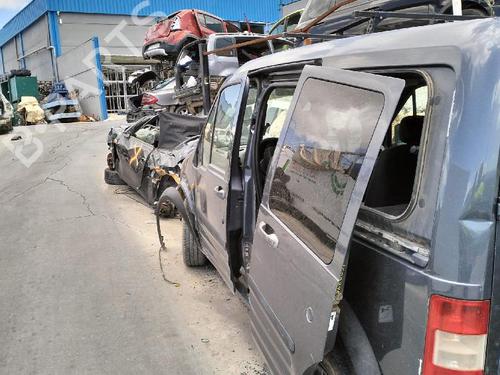 Used Front right lock FORD TOURNEO CONNECT 1.8 TDCi (90 hp) 25720787