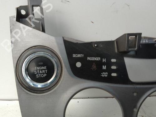 Used Other TOYOTA RAV 4 III (_A3_) 2.2 D 4WD (ALA30_, ALA30R) (136 hp) 18586473