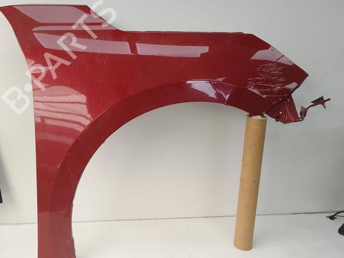 Used Right front fenders Right front fenders 18584098 18584098
