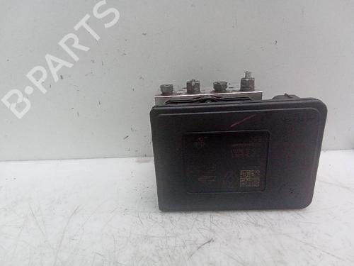 Used ABS pump RENAULT MEGANE IV Hatchback (B9A/M/N_) [2015-2025]  19707748