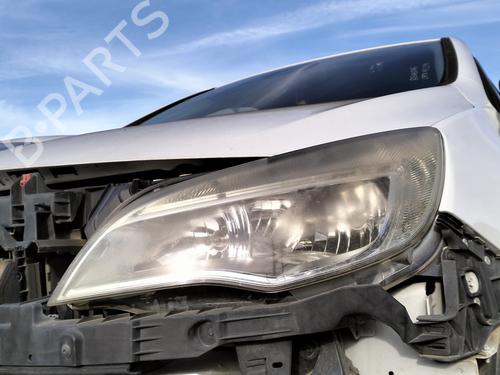 Used Left headlight OPEL INSIGNIA A (G09) 2.0 CDTI (68) (131 hp) 30272819
