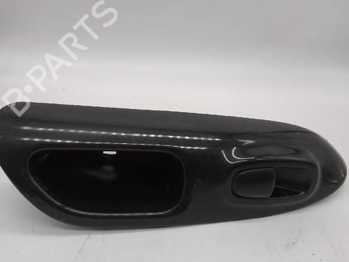 Used Right rear window switch NISSAN JUKE (F15) 1.2 DIG-T (115 hp) 25280099
