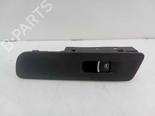 Used Right front window switch VW TIGUAN (5N_) [2007-2018]  26158086