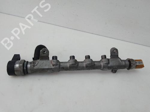 Injection rail VW GOLF PLUS V (5M1, 521)  | BP23948283M98 
