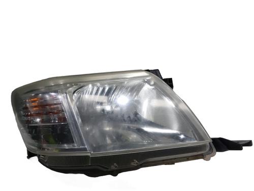 Used Right headlight Right headlight TOYOTA HILUX VII Pickup (_N1_, _N2_, _N3_) 2.5 D-4D 4WD (KUN25) (144 hp) 33651161 33651161