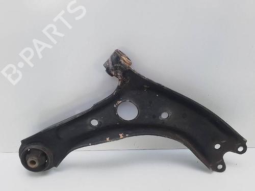 Used Left front suspension arm HYUNDAI TUCSON (TL, TLE) 1.6 CRDi hybrid 48V All-wheel Drive (136 hp) 23398494