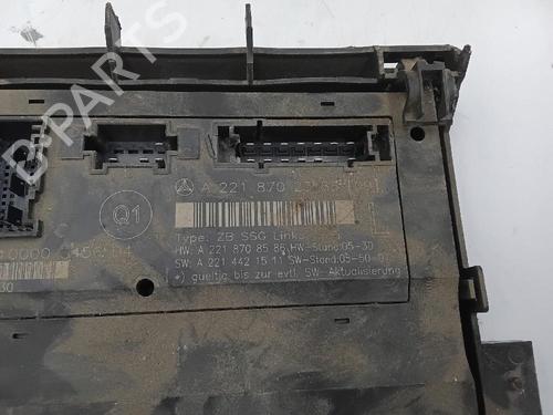 Used Electronic module MERCEDES-BENZ S-CLASS (W221, V221) S 320 CDI (221.022, 221.122) (235 hp) 26409488