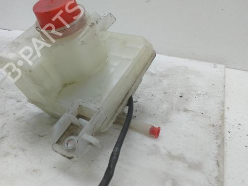 Used Brake fluid reservoir TOYOTA PRIUS (_W3_) 1.8 Hybrid (ZVW30) (136 hp) 19071697