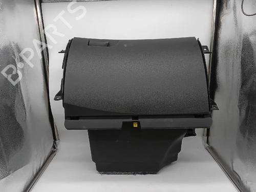 Hanskerom RENAULT MEGANE IV Hatchback (B9A/M/N_) [2015-2025]  27447619