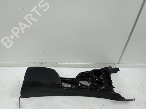 Used Middle console Middle console 22797917 22797917