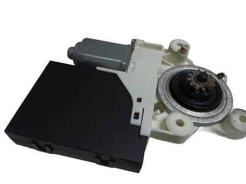 Right front window motor FORD FOCUS C-MAX (DM2) 2.0 TDCi | BP39199652E20 - Image 6