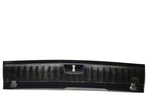 Used Tailgate trim PEUGEOT 2008 I (CU_) 1.2 PureTech 82 (82 hp) 32339186