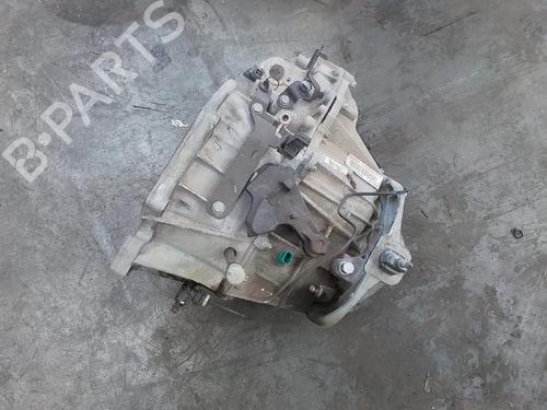 Used Gearbox RENAULT TRAFIC III Van (FG_) 1.6 dCi 90 (FGME) (90 hp) 28123754
