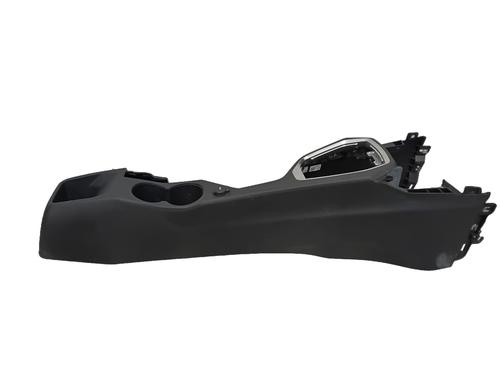 Middenconsole Middenconsole PEUGEOT 208 II (UB_, UP_, UW_, UJ_) 1.2 PureTech 75 (75 hp) 35784592 35784592