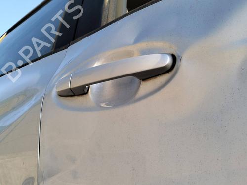 Used Front right exterior door handle TOYOTA YARIS (_P9_) 1.4 D-4D (NLP90_, NLP90R) (90 hp) 26052595