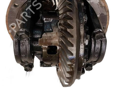 Used Rear differential Rear differential TOYOTA LAND CRUISER PRADO (_J15_) 3.0 D-4D (KDJ155_, KDJ150_, KDJ150R, KDJ155R) (190 hp) 19484585 19484585