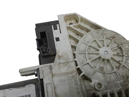 Right front window motor LAND ROVER RANGE ROVER SPORT I (L320) 2.7 D 4x4 | BP31037898E20