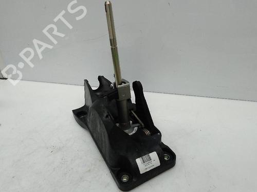 Gear lever MERCEDES-BENZ GLA-CLASS (X156) GLA 200 CDI / d (156.908) | BP21603059M90 