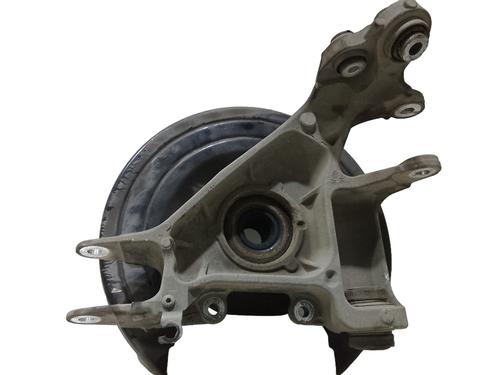 Used Left rear steering knuckle Left rear steering knuckle LAND ROVER RANGE ROVER SPORT II (L494) 3.0 SDV6 4x4 (292 hp) 35778850 35778850