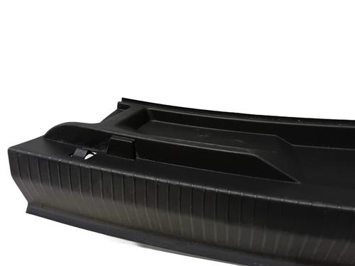 Zierleiste der Heckklappe VW T-ROC (A11, D11) 1.0 TSI | BP30677650C151 