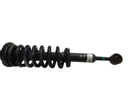 Used Right front shock absorber Right front shock absorber TOYOTA HILUX VIII Pickup (_N1_) 2.4 D 4WD (GUN125_, GUN125R) (150 hp) 18574714 18574714