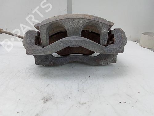 Używane Zacisk hamulca przedniego lewego NISSAN CABSTAR (F24M, F24W) 35.13 DCI, 45.13 DCI 2.5 (F24M) (131 hp) 26160603