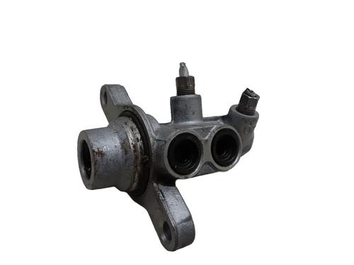 Used Brake master cylinder Brake master cylinder SMART FORTWO Coupe (453) 0.9 (453.344, 453.353) (90 hp) 35778817 35778817