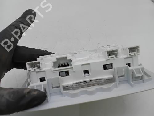 Interior roof light PEUGEOT 208 I (CA_, CC_) 1.5 BlueHDI 100 | BP28530592I8