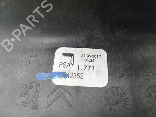Used Gear lever OPEL CROSSLAND X / CROSSLAND (P17, P2QO) 1.2 (75) (131 hp) 25468550