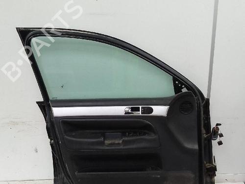 Used Left front door VW TOUAREG (7LA, 7L6, 7L7) 2.5 R5 TDI (174 hp) 25045597