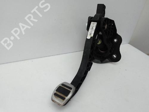 Clutch pedal PEUGEOT 3008 II SUV (MC_, MR_, MJ_, M4_) 1.2 THP/ PureTech 130 (MRHNSM, MRHNSU, MRHNSJ, MRHNYW,... | BP22687050I13 