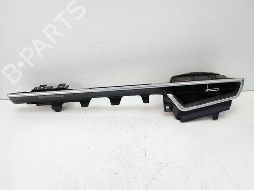 Used Air vent Air vent TOYOTA COROLLA Saloon (_E21_) 1.8 VVTi Hybrid (ZWE211) (122 hp) 18585718 18585718