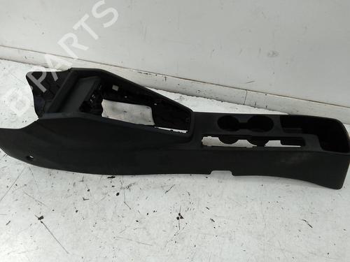 Used Middle console Middle console KIA RIO IV (YB, SC, FB) 1.25 (84 hp) 18947826 18947826