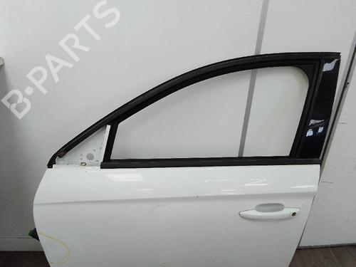 Used Left front door OPEL CORSA F (P2JO) 1.2 (68) (101 hp) 19092192