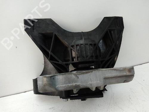 Used Engine mount PEUGEOT 5008 II (MC_, MJ_, MR_, M4_) 1.5 BlueHDi 130 (MCYHZJ, MCYHZR, MCYHZX) (131 hp) 18587362