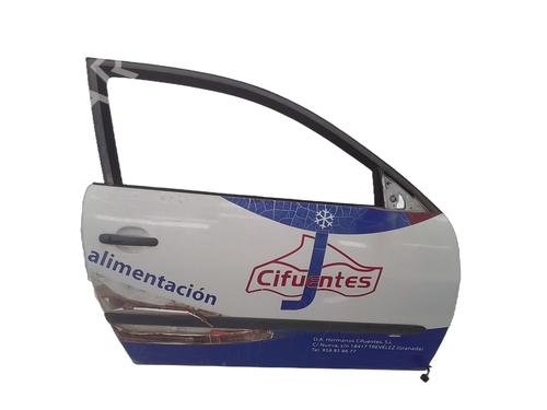 Used Right front door SEAT IBIZA III (6L1) 1.4 16V (75 hp) 31090613