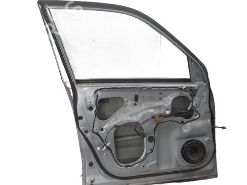 Left front door SUZUKI GRAND VITARA II (JT, TE, TD) 1.9 DDiS All-wheel Drive (JT419, TD44, JB419WD, JB419XD,... | BP31168060C2