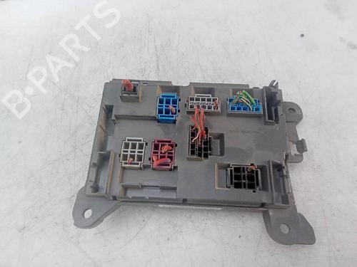 Used Fuse box BMW X5 (E70) 3.0 sd (286 hp) 18581363