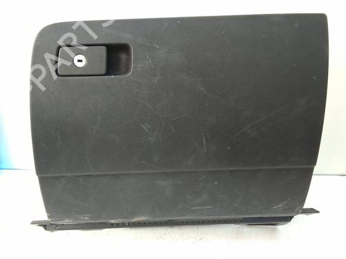 Used Glove box Glove box VW PASSAT B8 Variant (3G5, CB5) 2.0 TDI 4motion (150 hp) 18947683 18947683