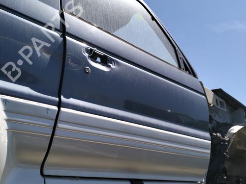 Porte avant droite MITSUBISHI PAJERO CLASSIC (V2_W, V6_W, V7_W) 2.5 TD (V24W) (115 hp) 28714124
