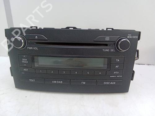 Used Radio TOYOTA AURIS (_E15_) 1.6 (ZRE151_, ZRE151R) (124 hp) 26158924