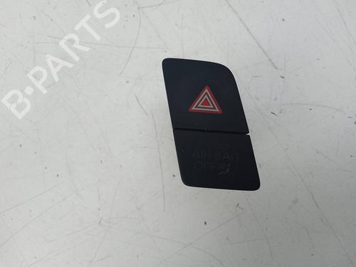 Used Warning switch Warning switch AUDI Q3 (8UB, 8UG) 2.0 TDI (150 hp) 21084686 21084686