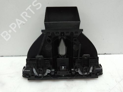 Air vent VW SCIROCCO III (137, 138) 2.0 TDI | BP24187612I21 
