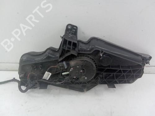 AdBlue tank AUDI A3 Limousine (8VS, 8VM) 1.6 TDI 5Q0131877R