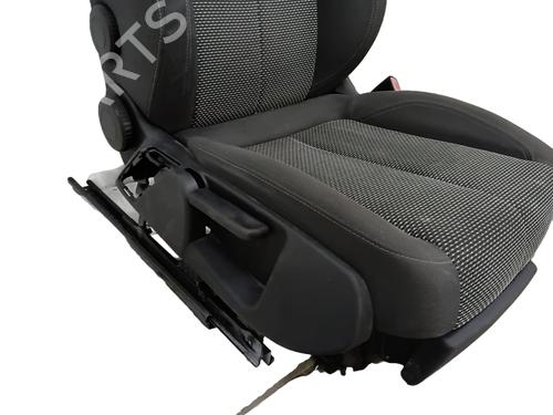 Right front seat SEAT EXEO (3R2) 2.0 TDI | BP39402121C16 - Image 4
